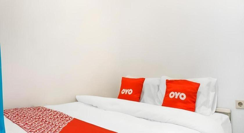 Super Oyo 91074 Stariez Senen Syariah Hotel Jakarta Kültér fotó